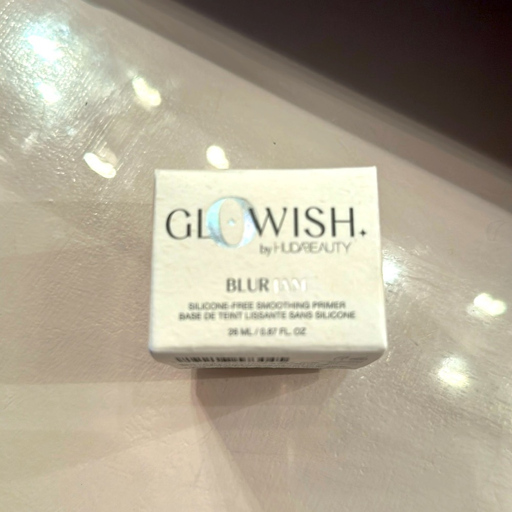 Glowish by HUDABEAUTY Blur Jam